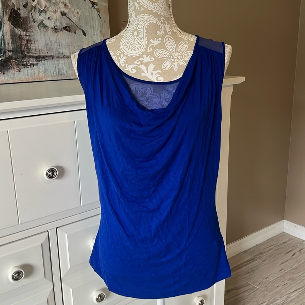 • Cable & Gauge electric blue plunge top, M •